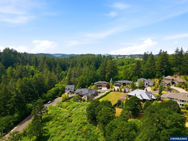 450 Augusta St SE, Salem, OR 97306