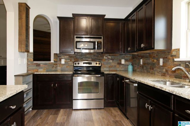 162 CHESSER LOOP ROAD, Chelsea, AL 35043