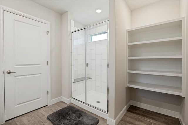 1337 Rolling Meadows Drive, Cedar Hill, TX 75104