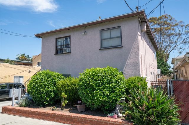1062 Termino Avenue, Long Beach, CA 90804