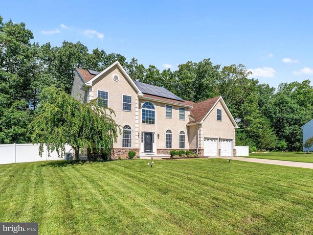 5 HIGH POINTE RDG, Sicklerville, NJ 08081