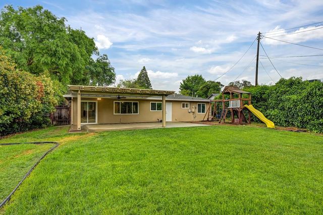 7330 Saint John Way, Orangevale, CA 95662