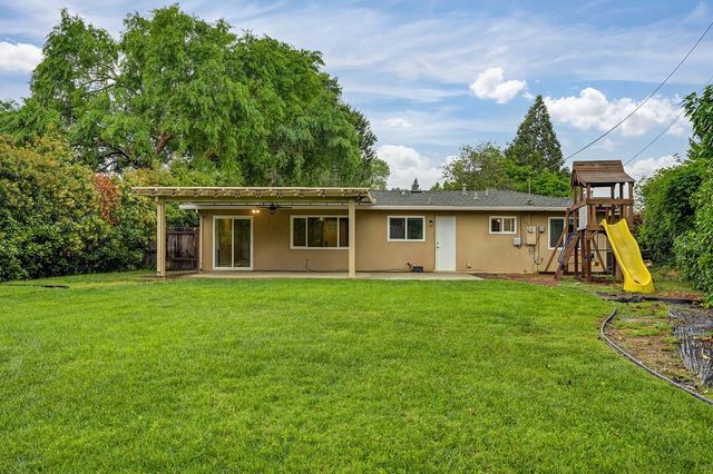7330 Saint John Way, Orangevale, CA 95662
