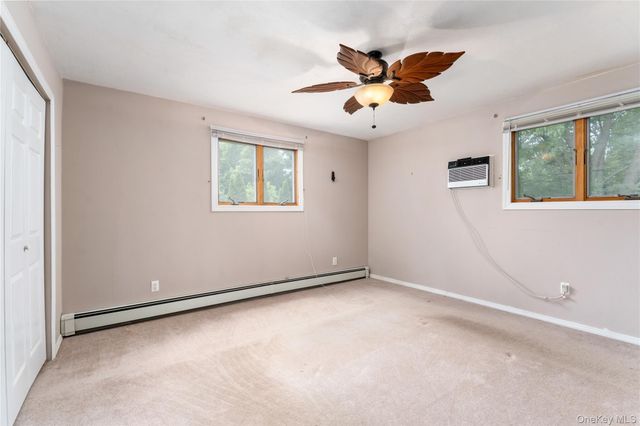 4 N Balin Court, South Setauket, NY 11720