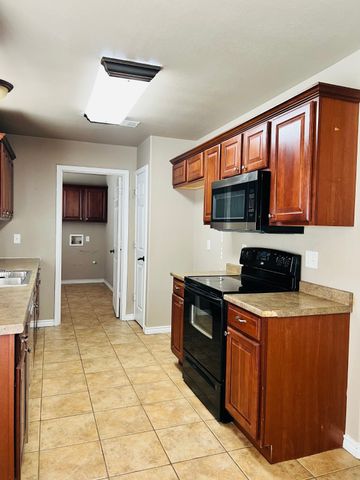 3317 1st Street, Brownwood, TX 76801