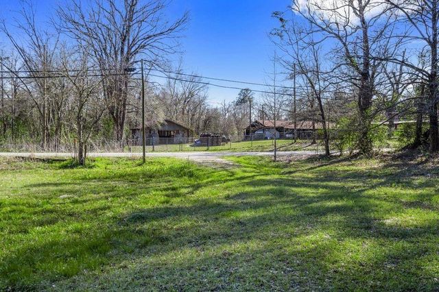 472 E Main Street, Zavalla, TX 75980