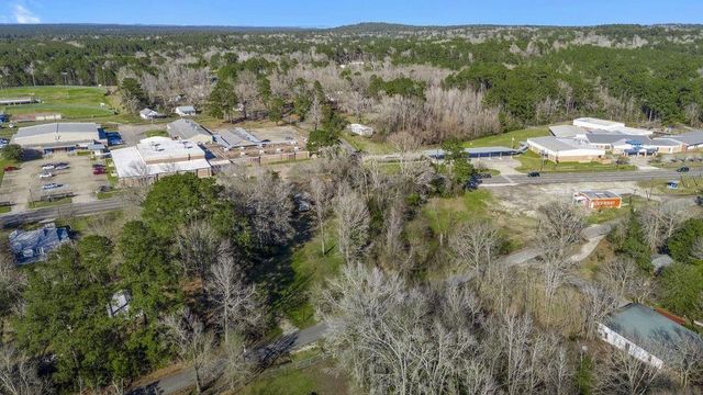 472 E Main Street, Zavalla, TX 75980