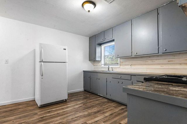 472 E Main Street, Zavalla, TX 75980