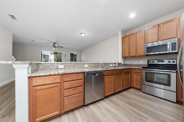 8439 KELSALL DRIVE, Orlando, FL 32832