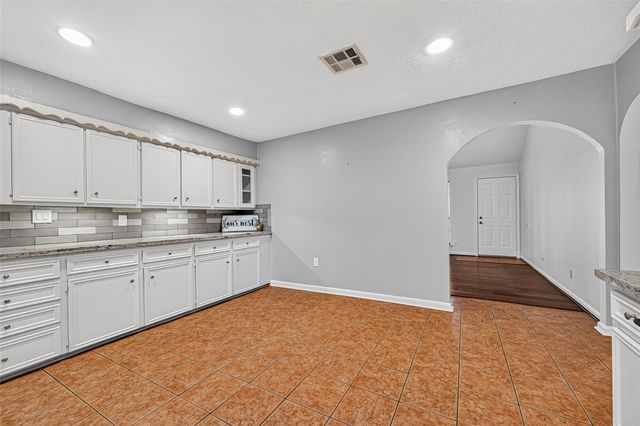 15814 Boulder Oaks Drive, Houston, TX 77084