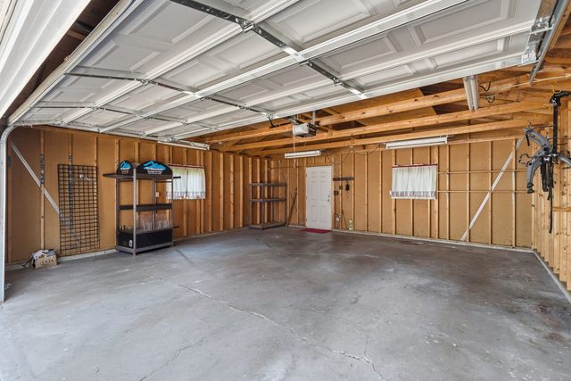 511 27th Avenue, Moline, IL 61265