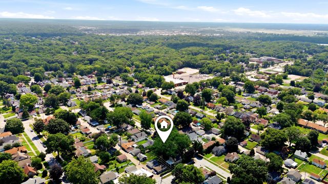 511 27th Avenue, Moline, IL 61265
