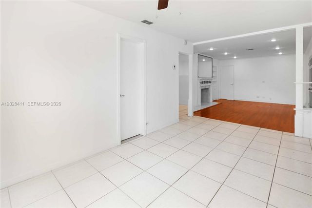 706 S 19th Avenue, Hollywood, FL 33020