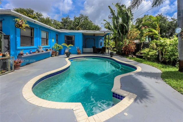 706 S 19th Avenue, Hollywood, FL 33020