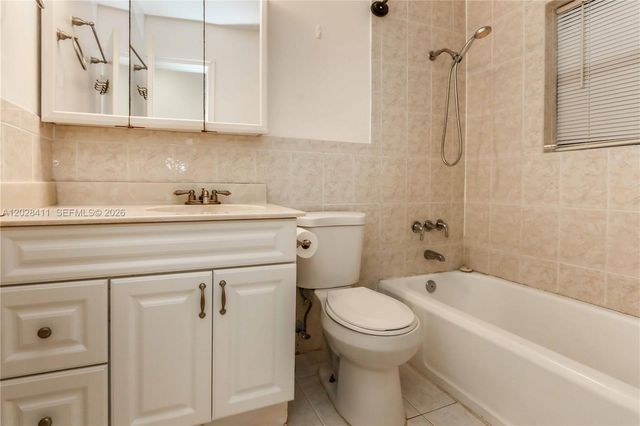 706 S 19th Avenue, Hollywood, FL 33020