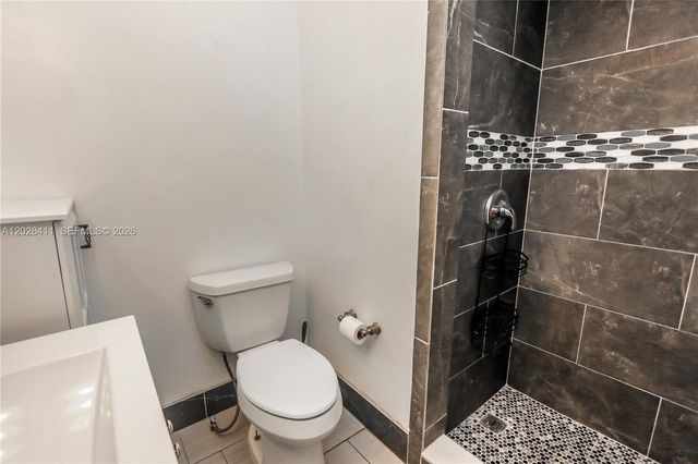 706 S 19th Avenue, Hollywood, FL 33020