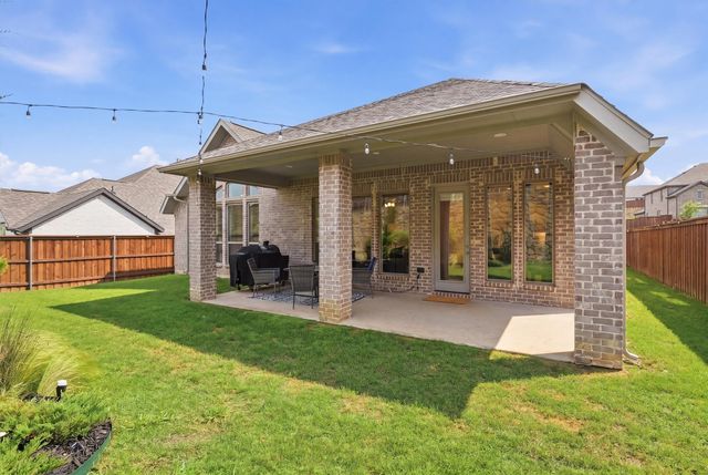 176 Buffalo Boulevard, Rhome, TX 76078