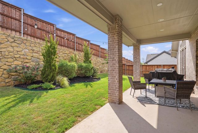 176 Buffalo Boulevard, Rhome, TX 76078
