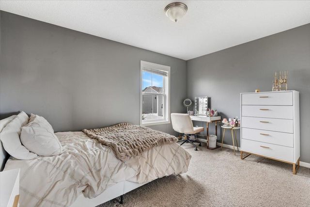 4372 Corn Silk Lane, Woodbury, MN 55129