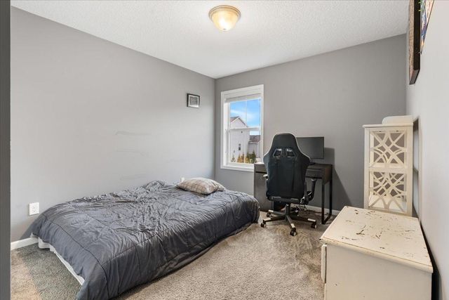 4372 Corn Silk Lane, Woodbury, MN 55129