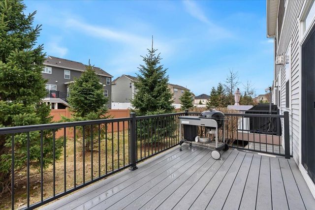 4372 Corn Silk Lane, Woodbury, MN 55129