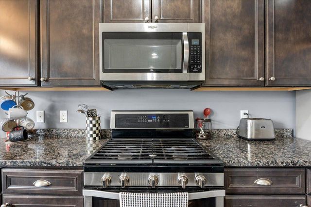 4372 Corn Silk Lane, Woodbury, MN 55129