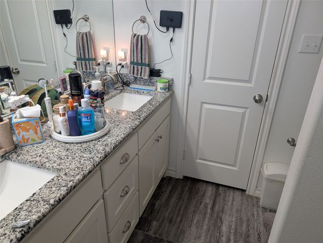 2915 Emma Lane, Mabank, TX 75147