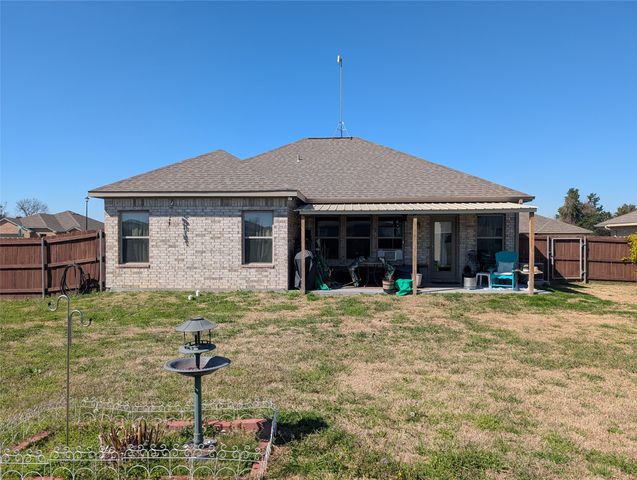 2915 Emma Lane, Mabank, TX 75147