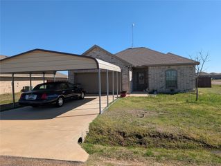 2915 Emma Lane, Mabank, TX 75147