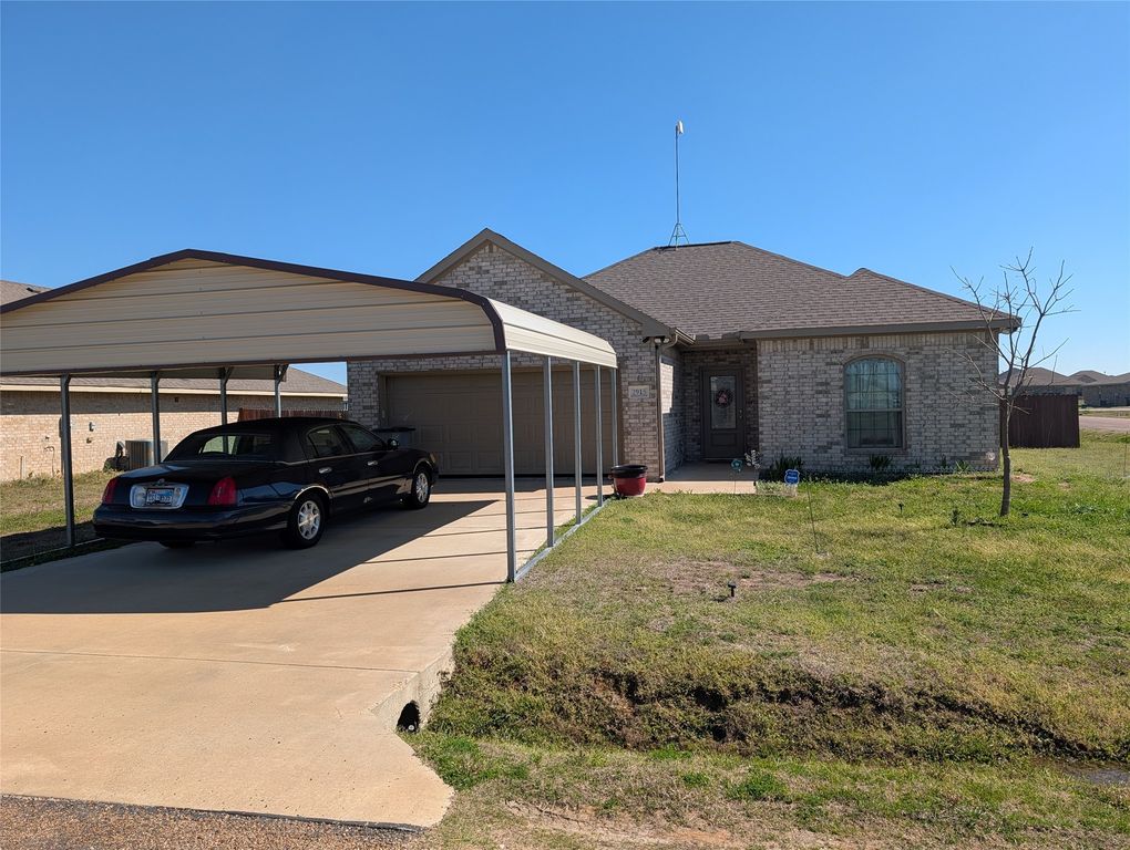2915 Emma Lane, Mabank, TX 75147