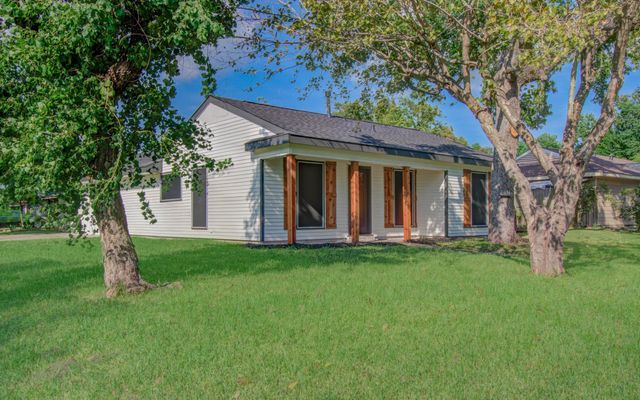 10303 Filey Court, Houston, TX 77013