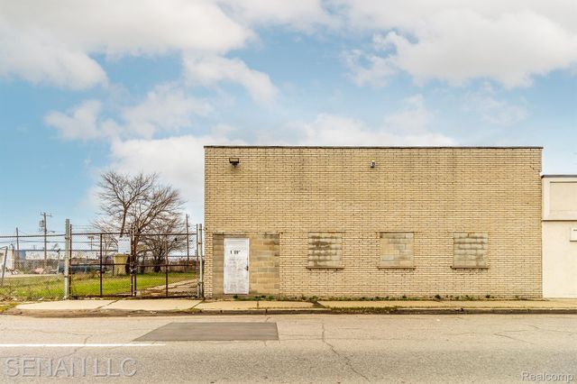 18090 Mount Elliott Street, Detroit, MI 48234