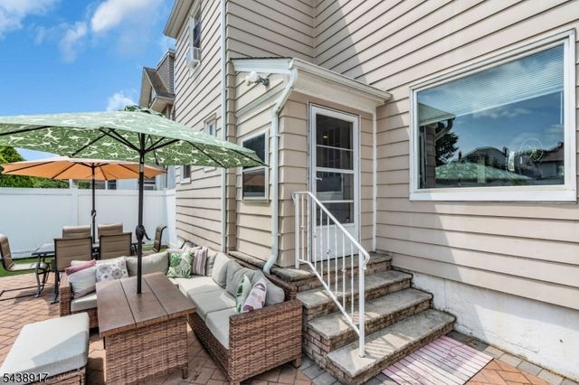 158 Roessler St, Boonton Town, NJ 07005