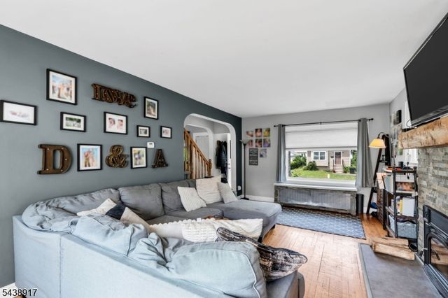 158 Roessler St, Boonton Town, NJ 07005
