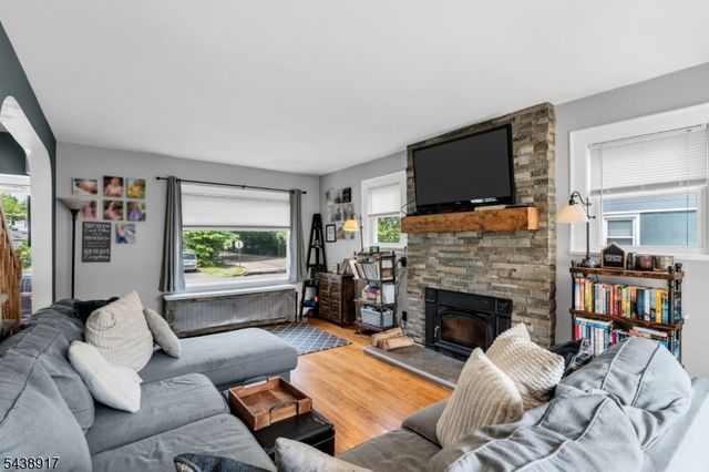 158 Roessler St, Boonton Town, NJ 07005