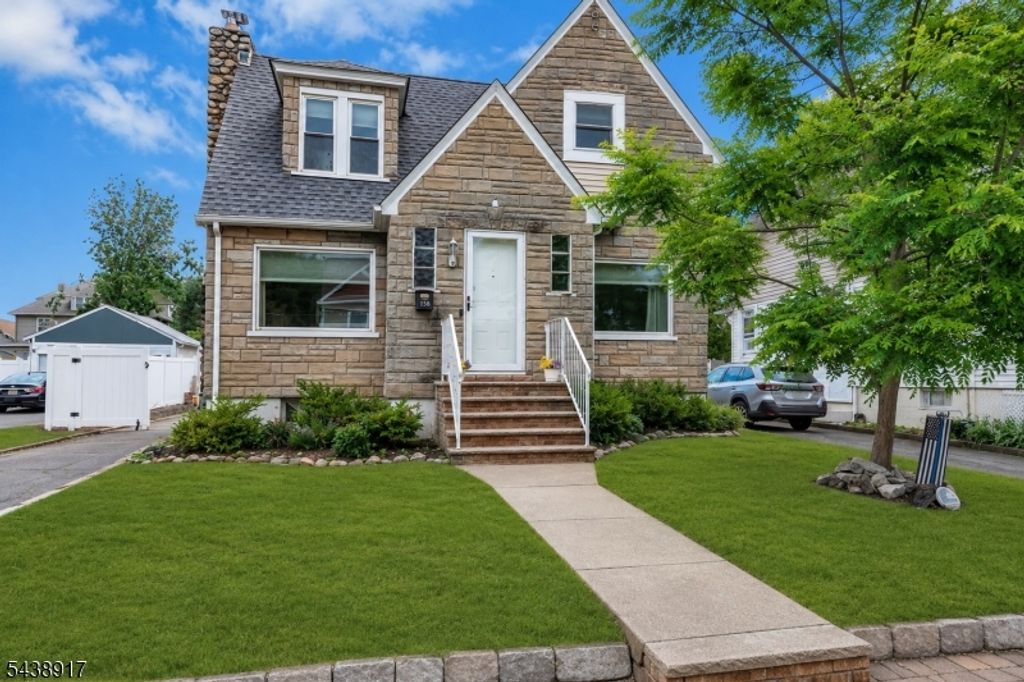 158 Roessler St, Boonton Town, NJ 07005