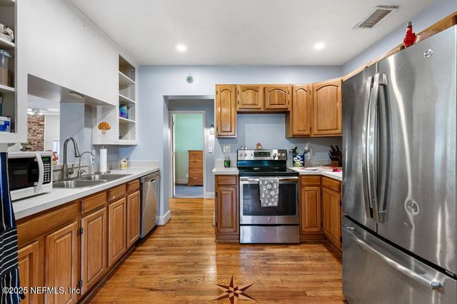 6545 NEWCASTLE Road, Jacksonville, FL 32216
