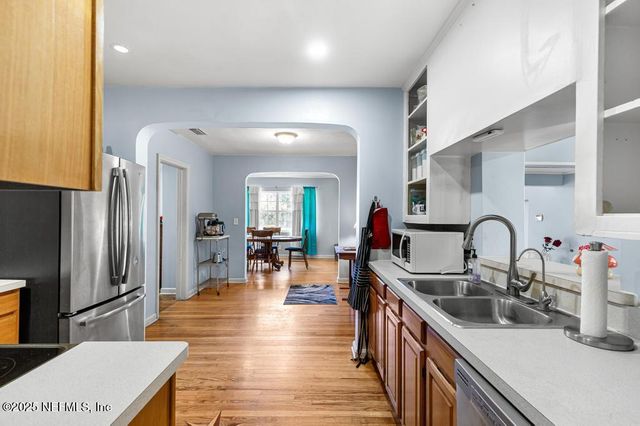 6545 NEWCASTLE Road, Jacksonville, FL 32216