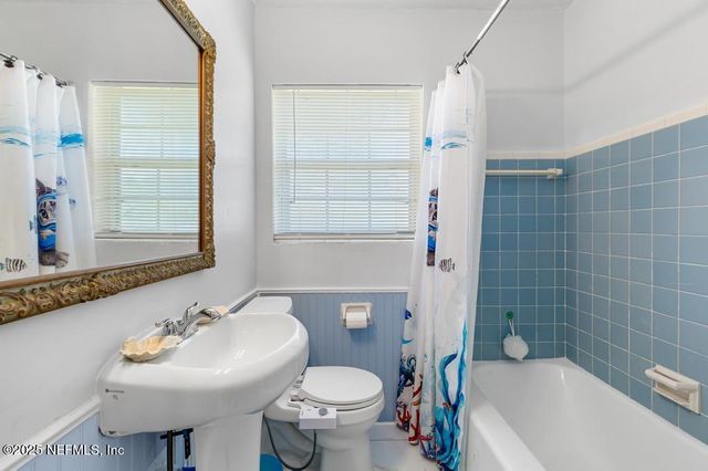 6545 NEWCASTLE Road, Jacksonville, FL 32216