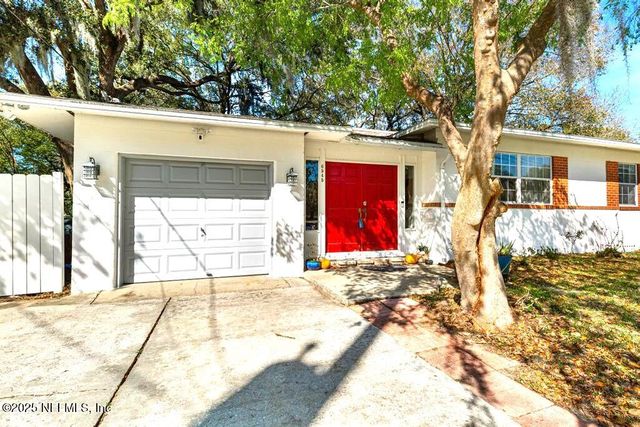 6545 NEWCASTLE Road, Jacksonville, FL 32216