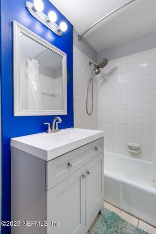 6545 NEWCASTLE Road, Jacksonville, FL 32216