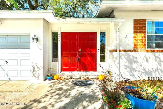 6545 NEWCASTLE Road, Jacksonville, FL 32216