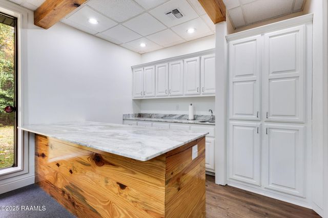 206 Magnate Drive, Lafayette, LA 70508