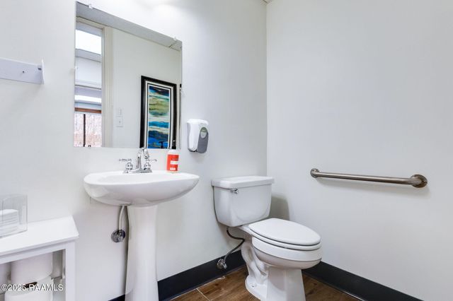 206 Magnate Drive, Lafayette, LA 70508