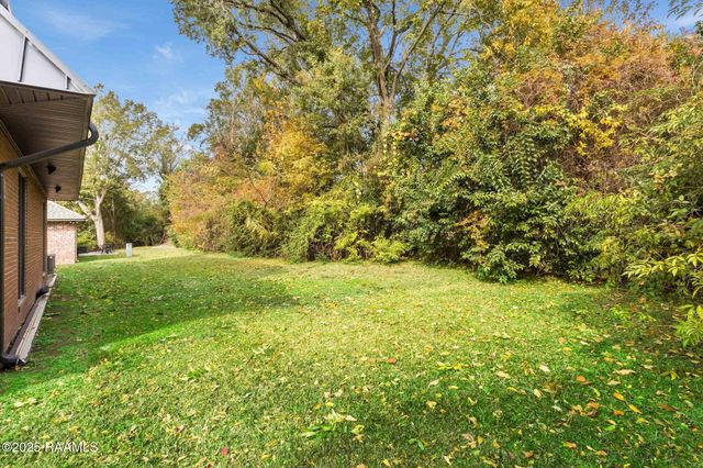 206 Magnate Drive, Lafayette, LA 70508