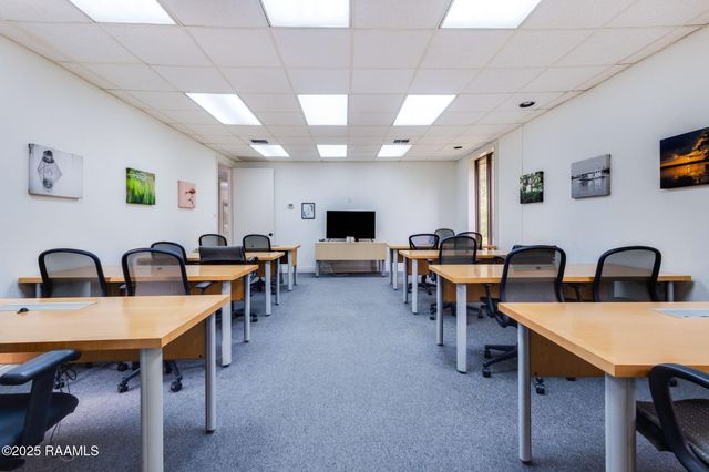 206 Magnate Drive, Lafayette, LA 70508