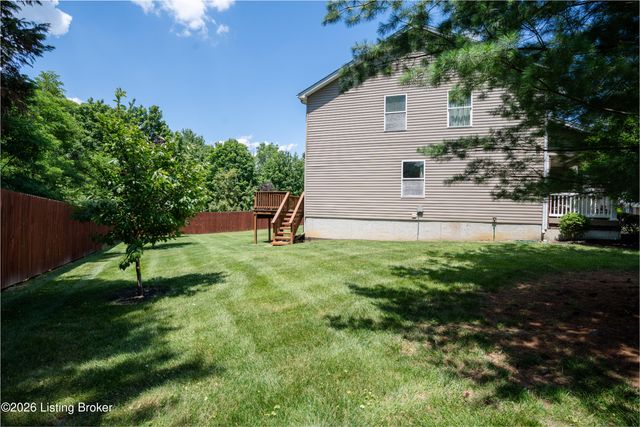 8201 Arbor Meadow Way, Louisville, KY 40228