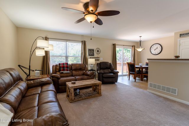 8201 Arbor Meadow Way, Louisville, KY 40228