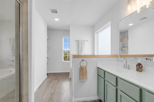 3611 Cannon Drive, Conroe, TX 77301