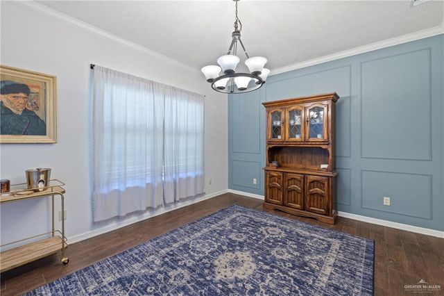 309 W Vinson Avenue, Harlingen, TX 78550